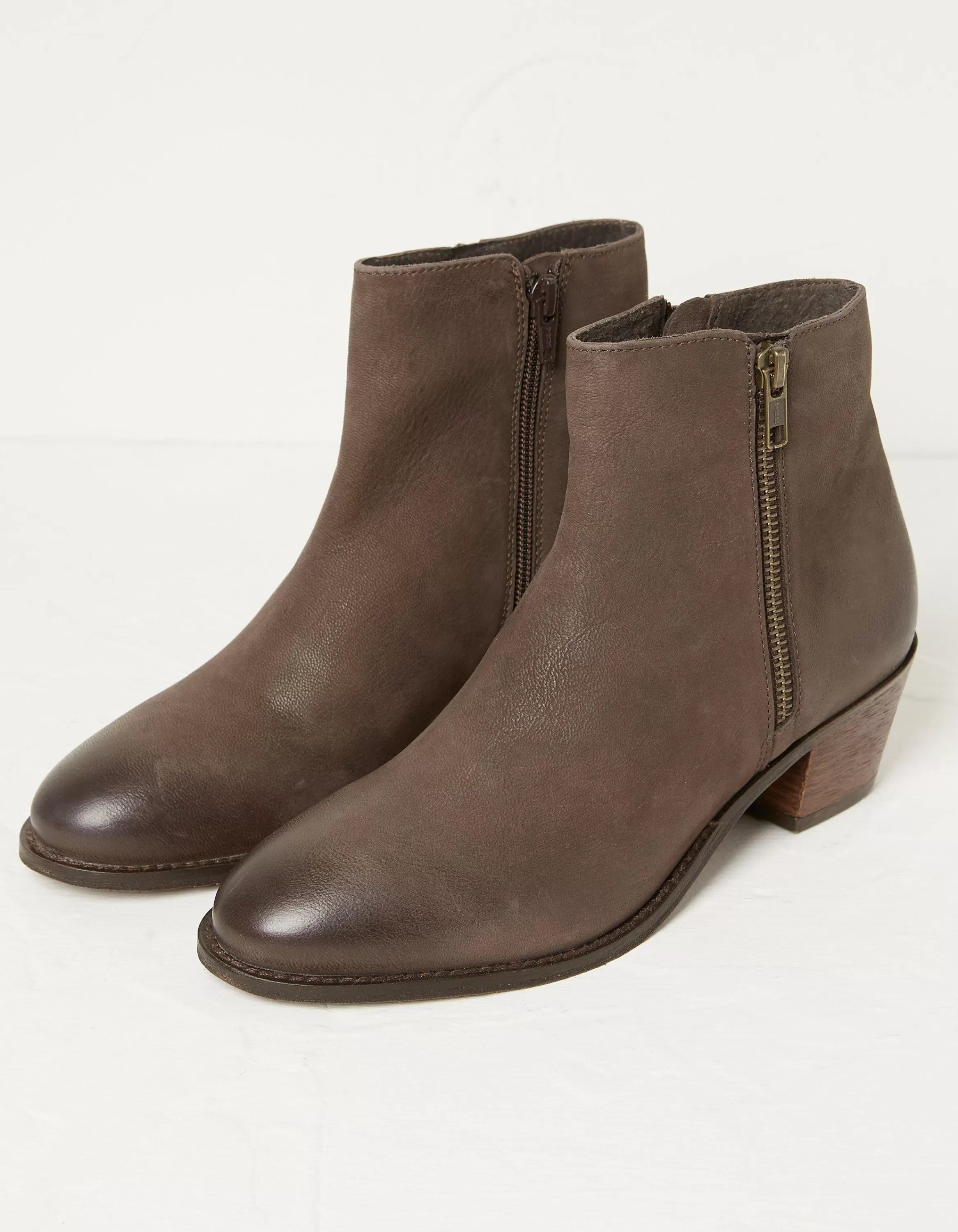 Store FatFace Betsy Zip Detail Ankle Boot Chocolate Brown