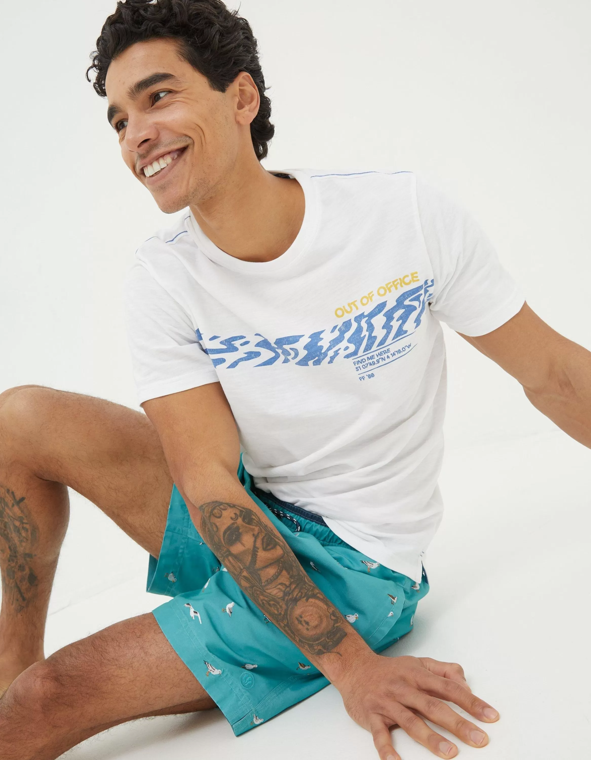 Outlet FatFace Out Of Office T-Shirt White